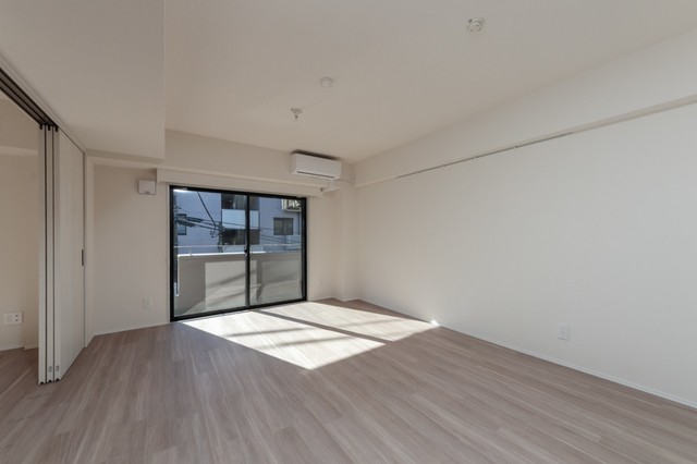 ※写真は同タイプ住戸です。(居間)