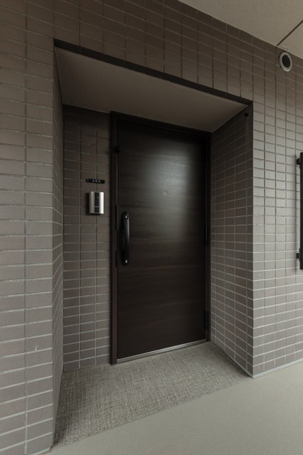 ※写真は同タイプ住戸です。(玄関)