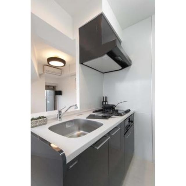 ※写真は同タイプ住戸です。(キッチン)