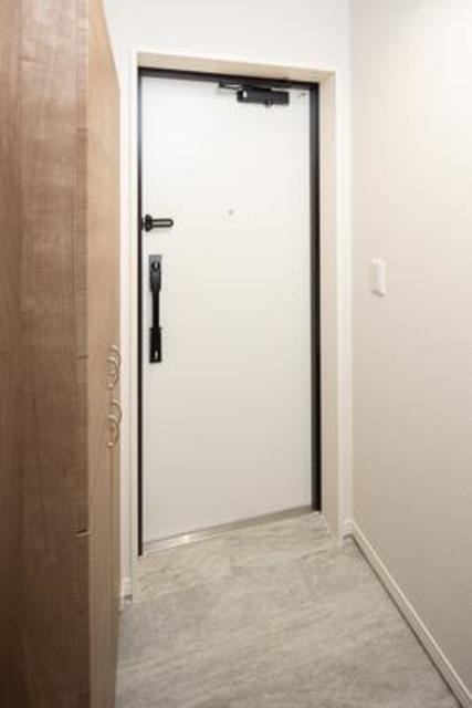 ※写真は同タイプ住戸です。(玄関)