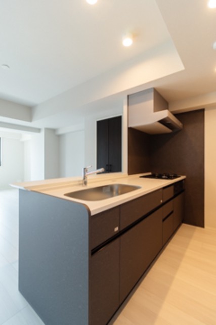 ※写真は同タイプ住戸です。(キッチン)