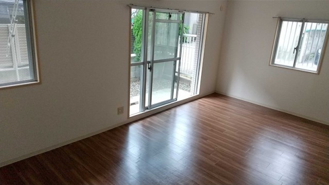 ※同仕様写真含む(居間)