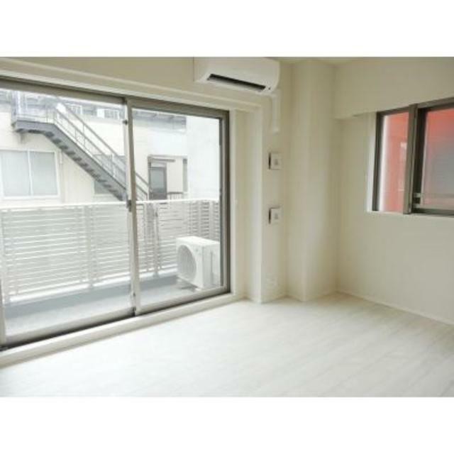 ※写真は同タイプ住戸です。(居間)