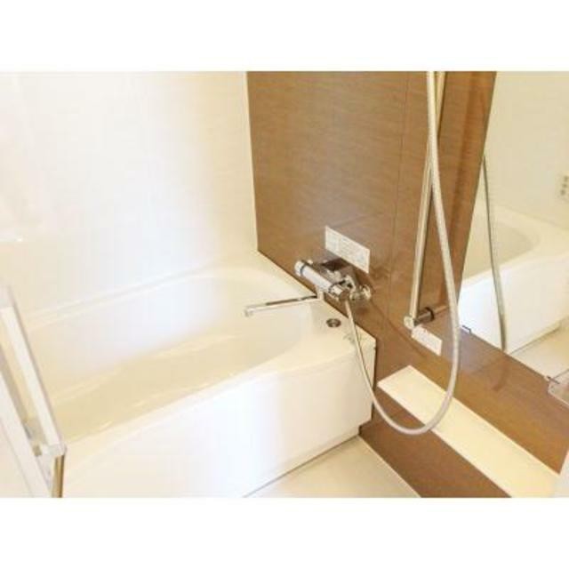 ※写真は同タイプ住戸です。(風呂)