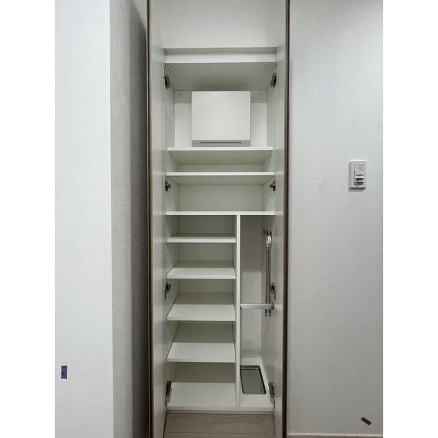 シューズボックス