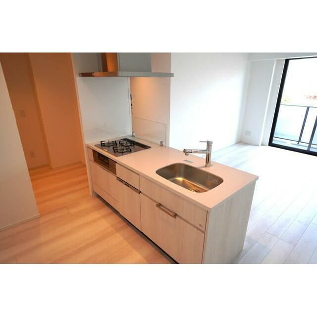 ※写真は同タイプ住戸です。(キッチン)