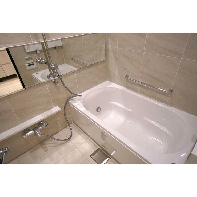 ※写真は同タイプ住戸です。(風呂)