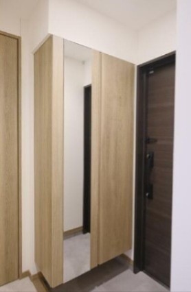 ※同仕様写真含む(玄関)