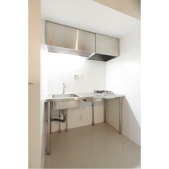 同タイプの部屋の写真となります。(キッチン)