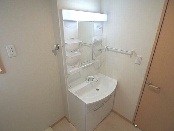 ※同仕様写真含む(内装)