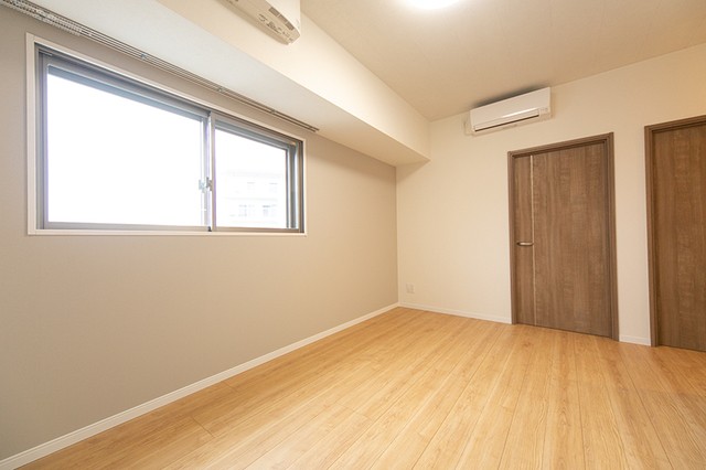 ※写真は同タイプ住戸です。(居間)