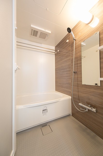 ※写真は同タイプ住戸です。(風呂)