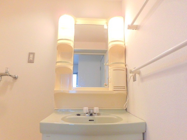 ※同仕様写真含む(内装)