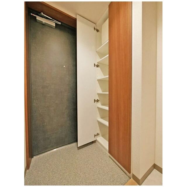 収納豊富なシューズBOX(玄関)