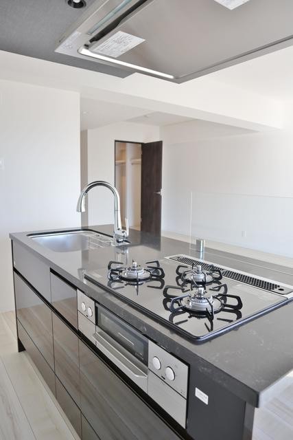 ※写真は同タイプ住戸です。(キッチン)