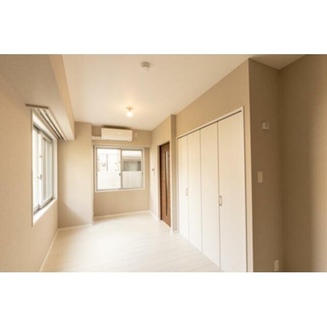 ※写真は同タイプ住戸です。(居間)