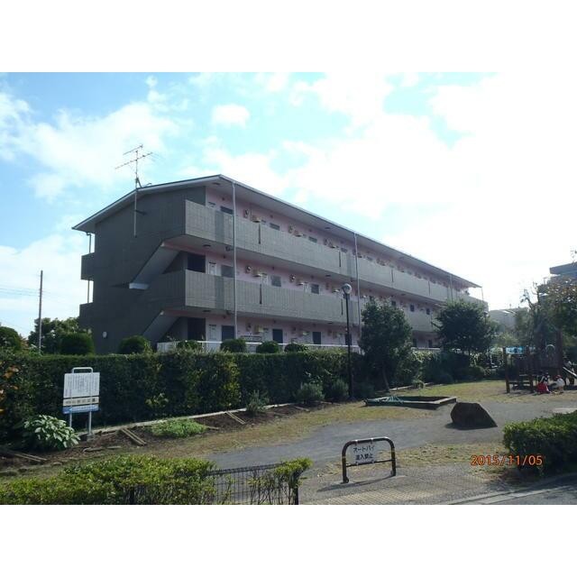 世田谷区鎌田３丁目 【賃貸居住】マンション