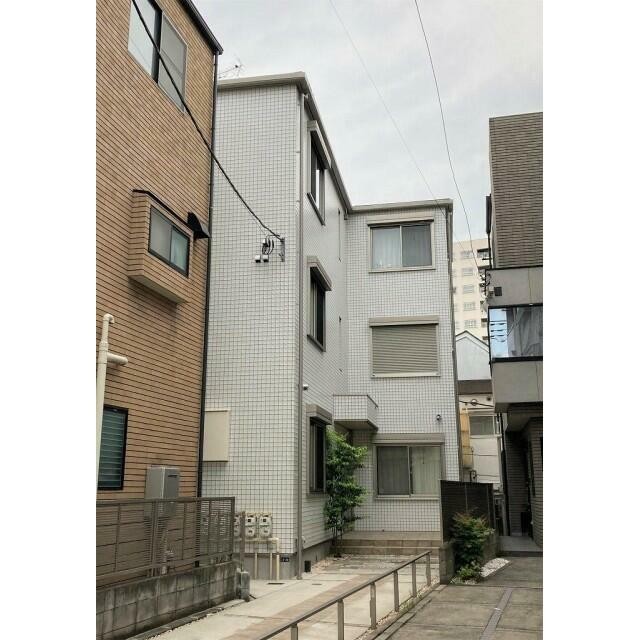 港区南麻布４丁目 【賃貸居住】アパート