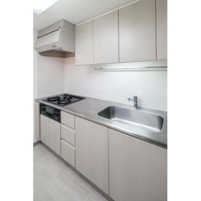 ※写真は同タイプ住戸です。(キッチン)