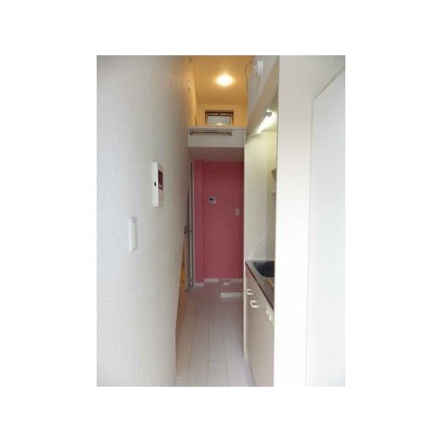 ※同仕様写真含む(玄関)