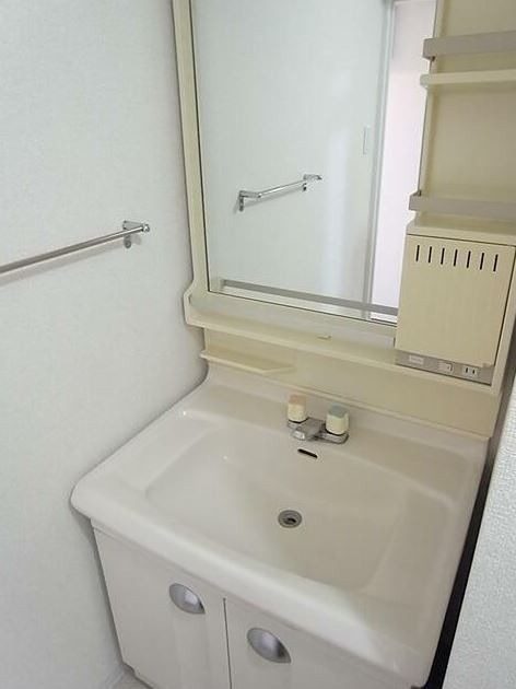 ※同仕様写真含む(内装)