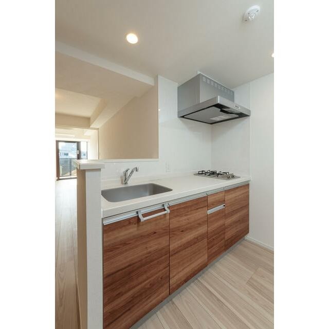 ※写真は同タイプ住戸です。(キッチン)