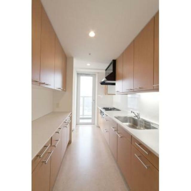 ※写真は同タイプ住戸です。(キッチン)