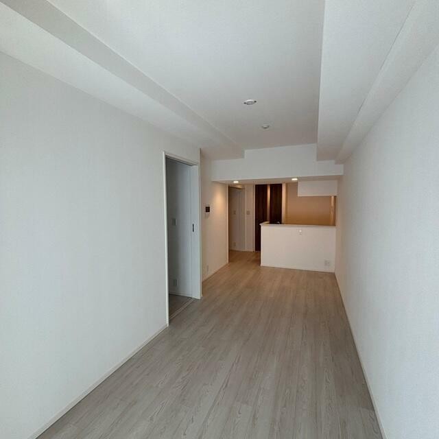 ※写真は同タイプ住戸です。(居間)