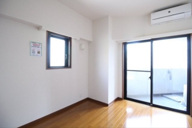 ※同仕様写真含む(居間)