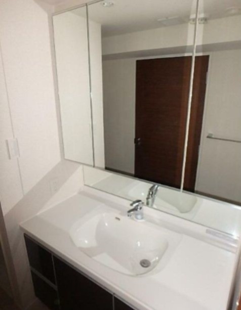 ※同仕様写真含む(内装)