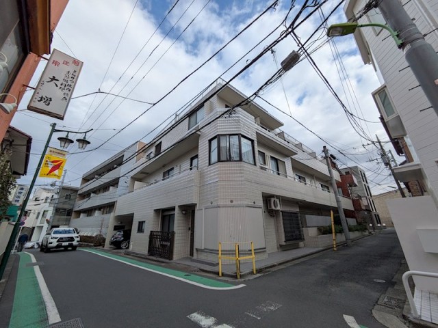 世田谷区北沢３丁目 【賃貸居住】マンション