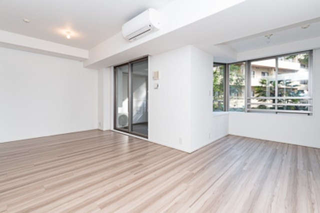 ※写真は同タイプ住戸です。(居間)