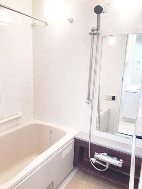 ※写真は同タイプ住戸です。(風呂)