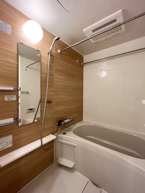 ※写真は同タイプ住戸です。(風呂)