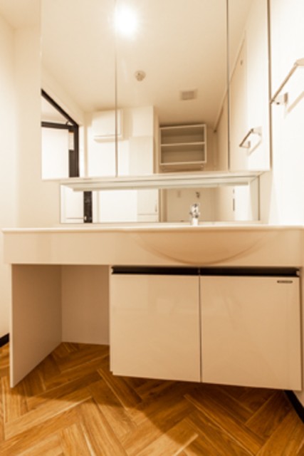 ※写真は同タイプ住戸です。(内装)