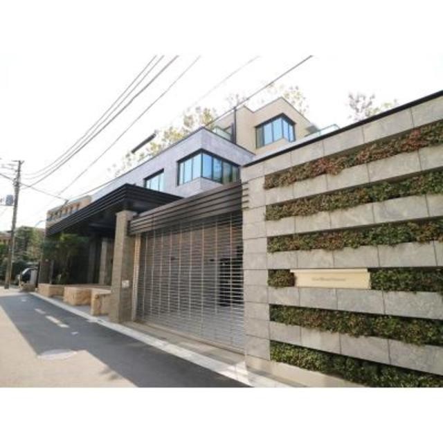 港区南青山４丁目 【賃貸居住】マンション