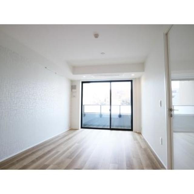 ※写真は同タイプ住戸です。(居間)