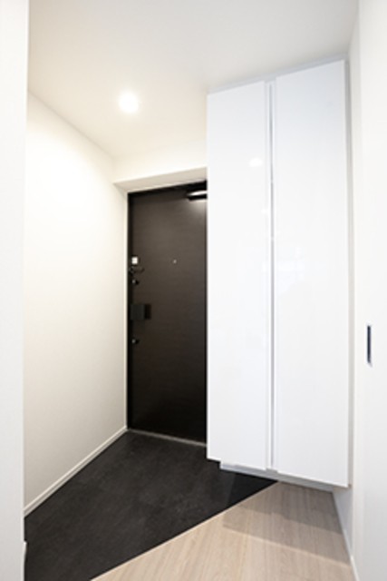 ※写真は同タイプ住戸です。(玄関)