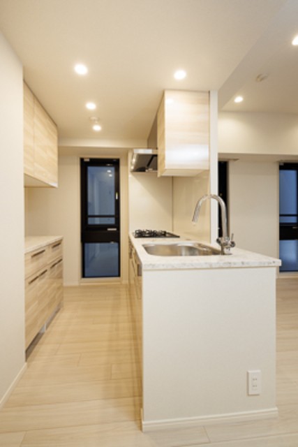 ※写真は同タイプ住戸です。(キッチン)