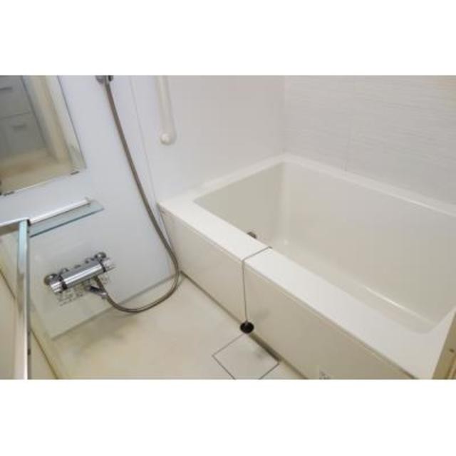 ※写真は同タイプ住戸です。(風呂)