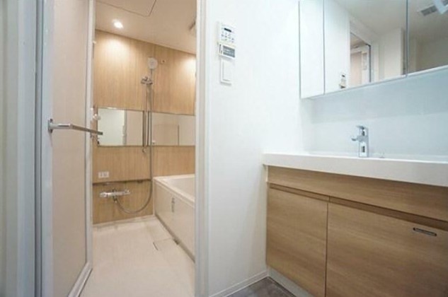 ※同仕様写真含む(内装)