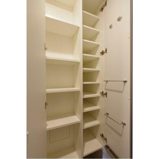 シューズボックス