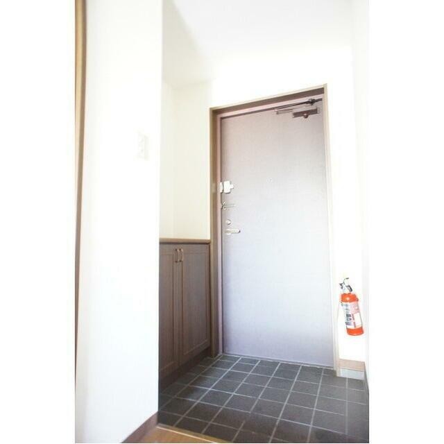 別部屋同タイプ(玄関)