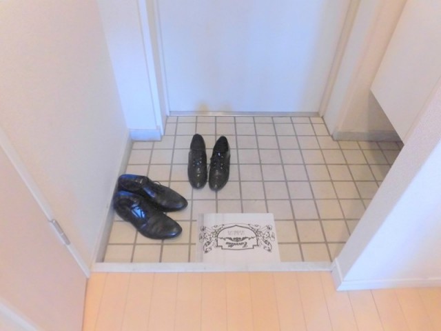 ※同仕様写真(玄関)