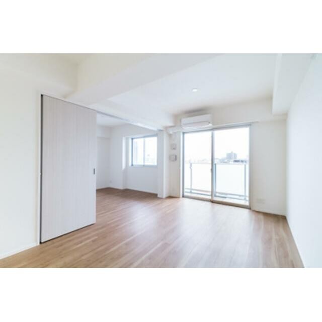 ※同仕様写真含む(居間)