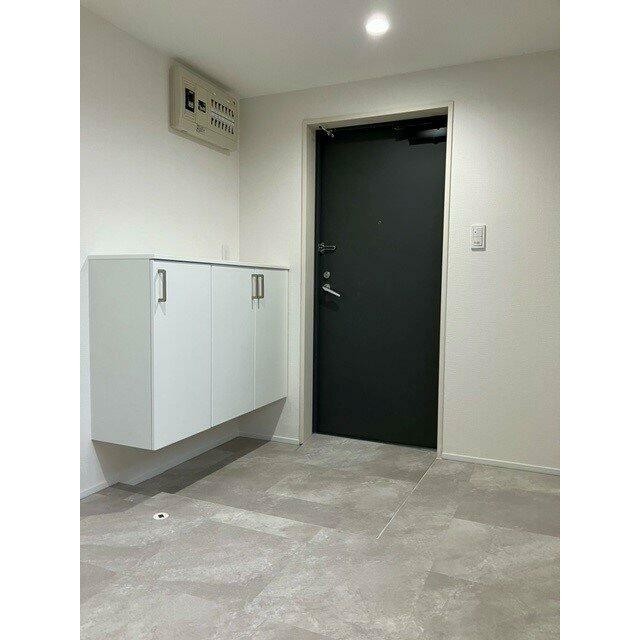 ※同仕様写真含む(玄関)