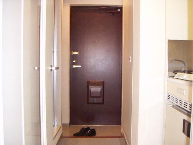 (玄関)