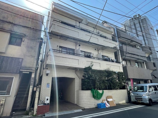 世田谷区下馬１丁目 【賃貸居住】マンション