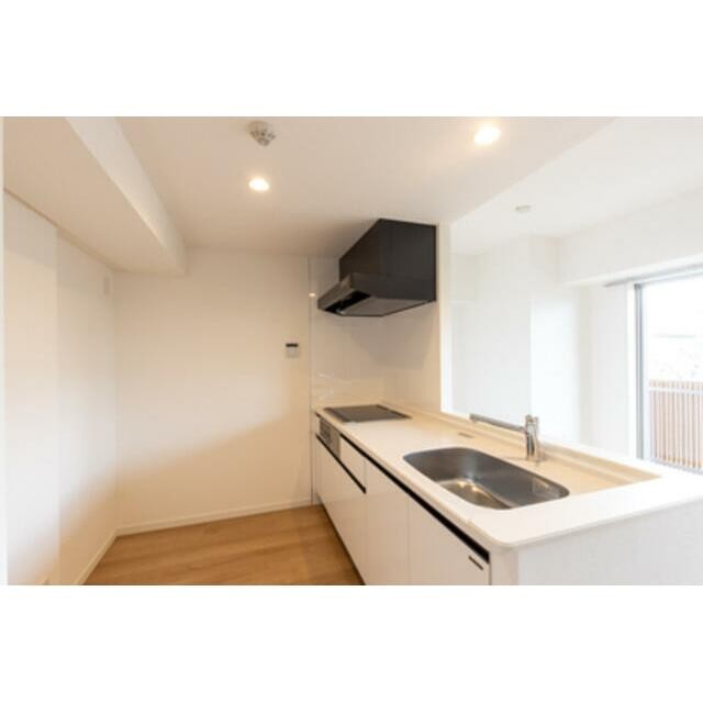 ※写真は同タイプ住戸です。(キッチン)