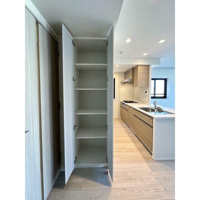 リビングダイニングキッチン(内装)